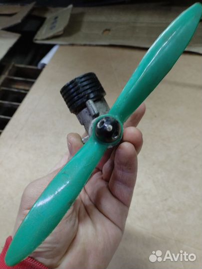 Микродвигатель для модели