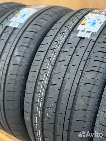 Arivo Ultra ARZ4 245/40 R17 96W