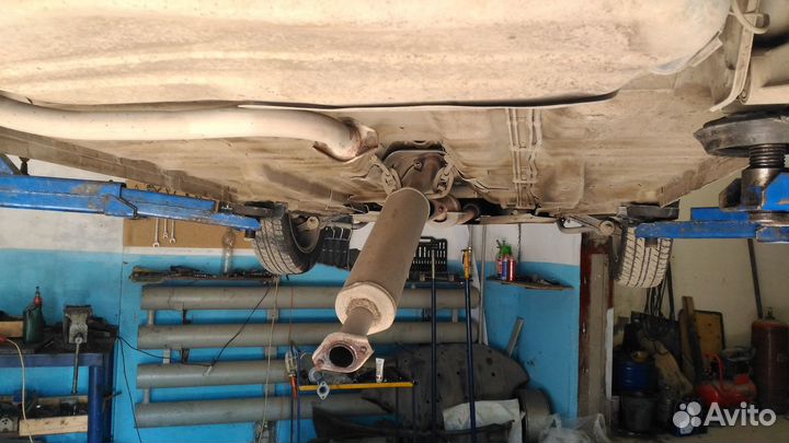 Замена резонатора MB E-Класс IV 2009-13