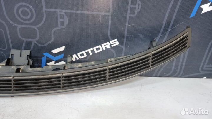 Жабо полки багажника Bmw 330I E46 M54B30 2004