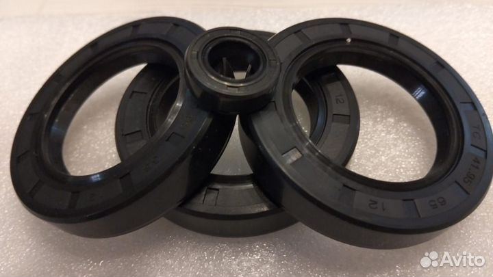 Сальники рк УАЗ раздатки Dymos Даймос