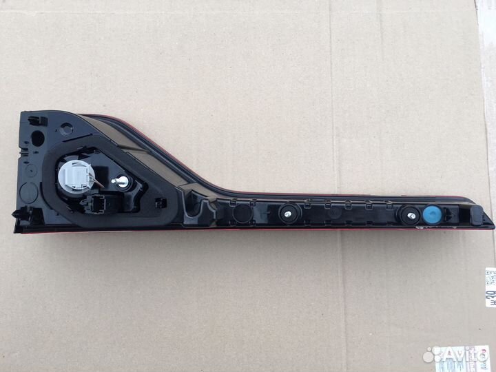 Фонарь задний левый Renault Megane 4