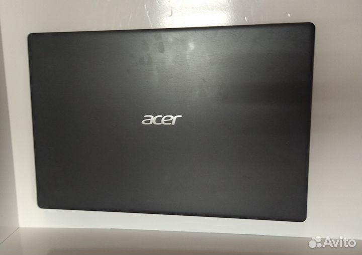 Ноутбук Acer E1-531G