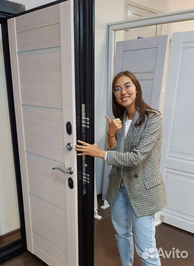 Входная дверь