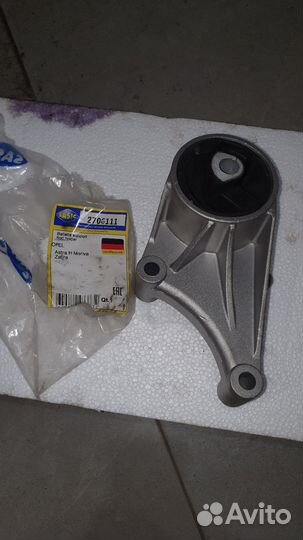 Опора двигателя Opel