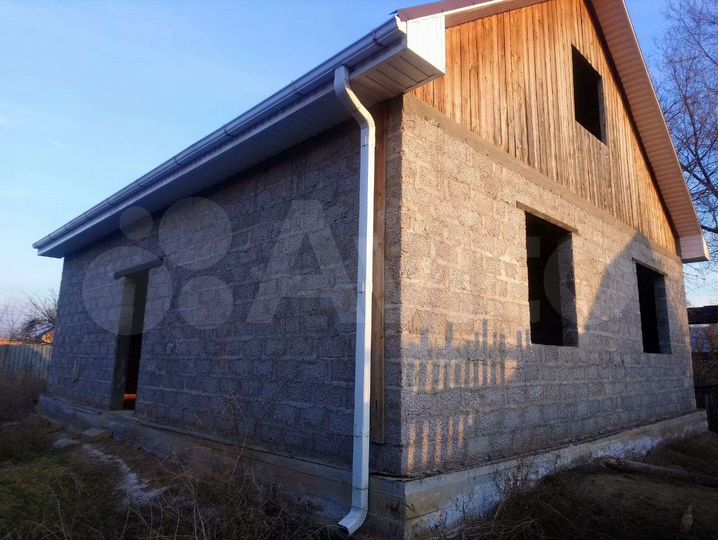 Дом 140 м² на участке 7 сот.