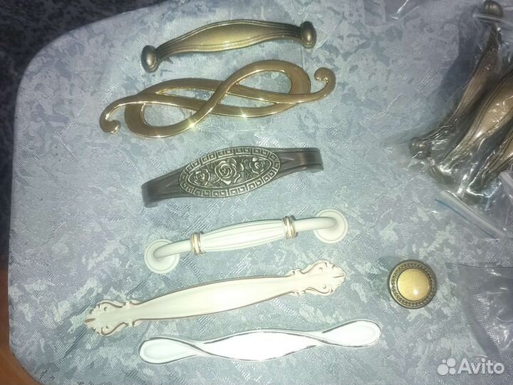 Мебельные ручки бронза в ассортименте