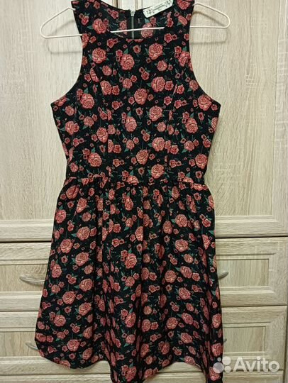 Одежда для девочек, разных размеров от 8 лет