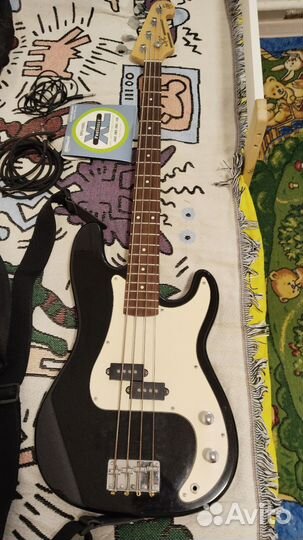 Бас-гитара SX Индонезия, как новая