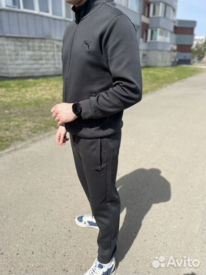 Спортивный костюм