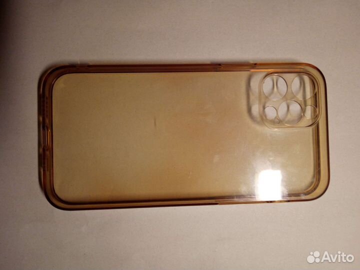 Акриловый чехол на iPhone 13 pro