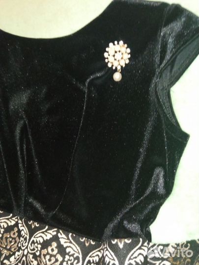 Платье для девочки 128-146 нарядное