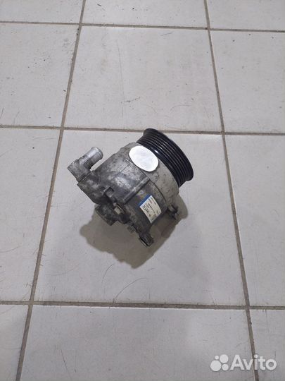 Насос антикрена 4,4 дизель Range Rover