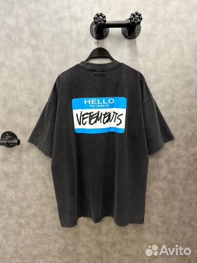 Футболка Vetements Hello My Name оверсайз черная