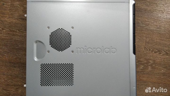 Корпус для пк Microlab