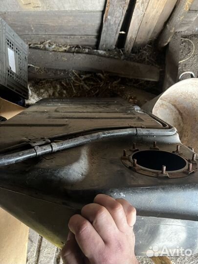 Топливный бак нива Шевроле