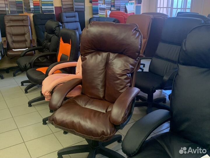 Мягкое, удобное, компьютерное, офисное кресло