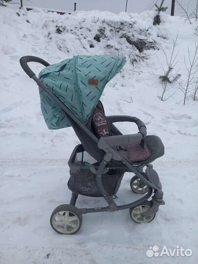 Прогулочная коляска