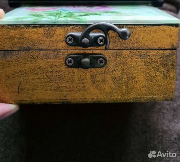 Шкатулка для украшений