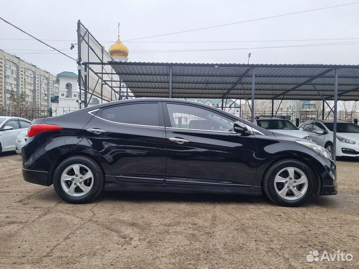 Hyundai Avante 1.6 AT, 2012, 142 135 км