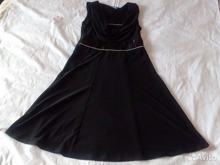 Вечернее платье маленькоеЧерное Коктейльное платье