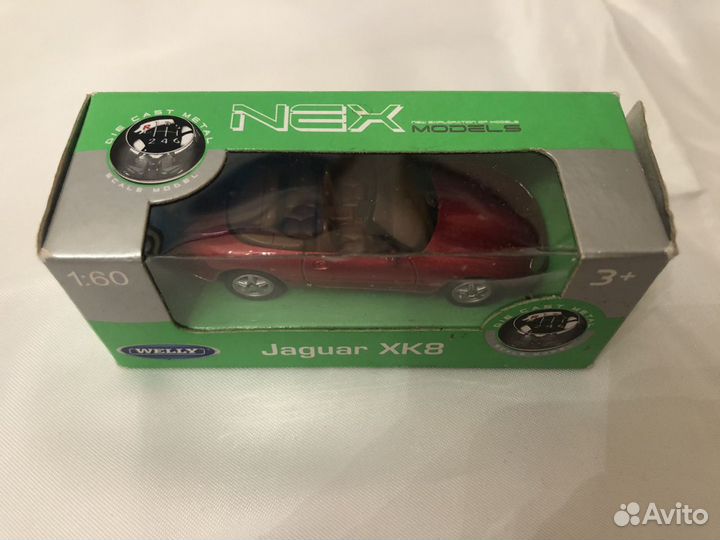 Коллекционная модель Jaguar 1:60