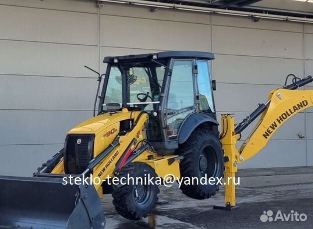 Стекло заднее на экскаватор погрузчик New Holland