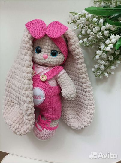 Вязаный зайчик