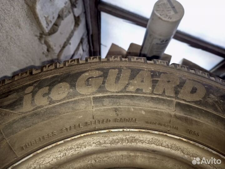 Yokohama IceGuard Stud IG65 65/180 R14 90