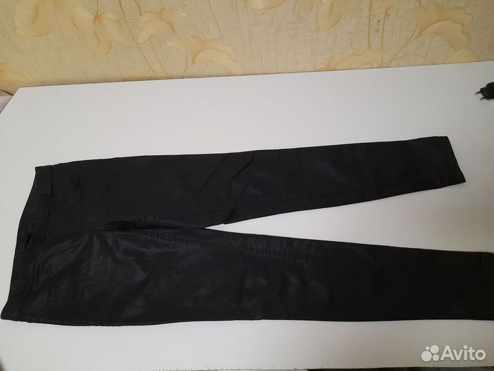 Леггинсы имитация кожи H&M, 42 размер