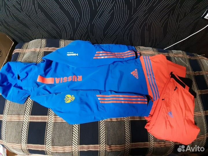 Зим.Тренерский костюм adidas Сб.России 50-52 и 46