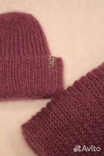 Комплект шапка, шарф и варежки ручной вязки