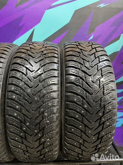 Nokian Tyres Hakkapeliitta 8 SUV 215/65 R16