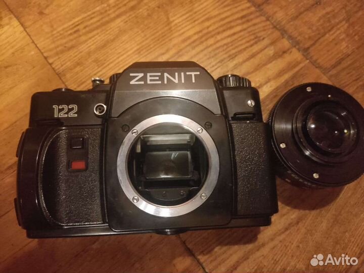 Пленочный фотоаппарат zenit