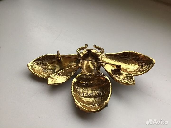 Брошь крупная