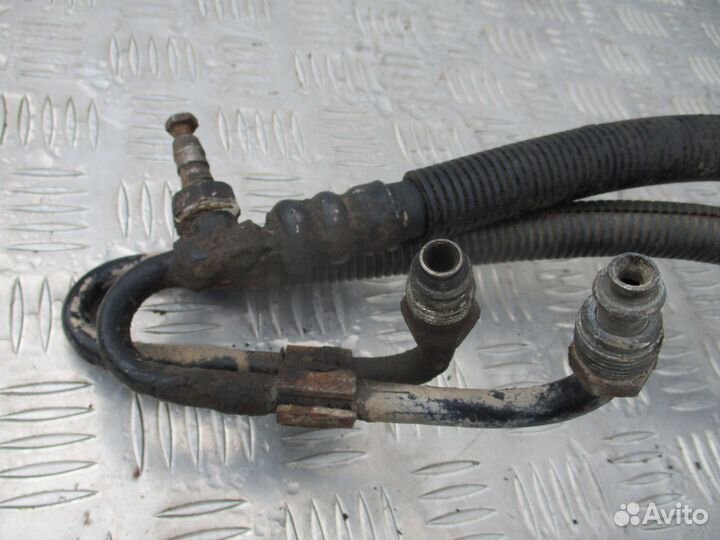 Трубка гур напорная VW Transporter T4