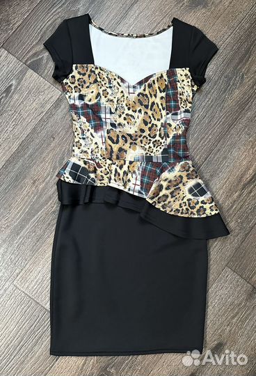 Платье женское 42 44