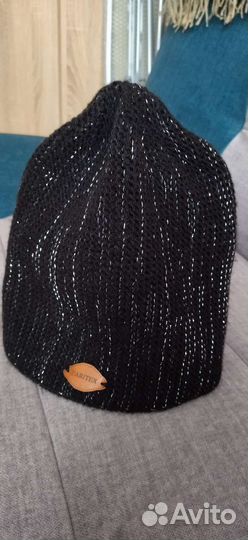 Шапки, шарф новые