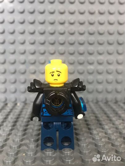 Lego ninjago минифигуркa Джея. Оригинал