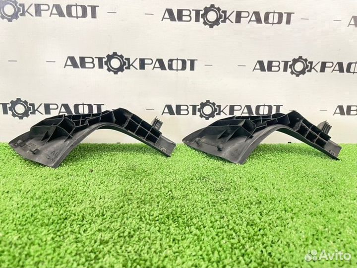 Накладка жабо Toyota Land Cruiser Prado GRJ150