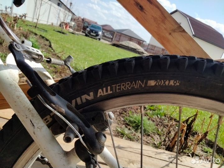 Велосипед детский на 6-8 лет