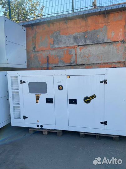 Дизельный генератор 25 кВт Amp