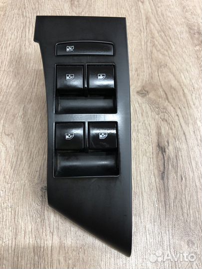 Блок стеклоподъемников Opel Astra J