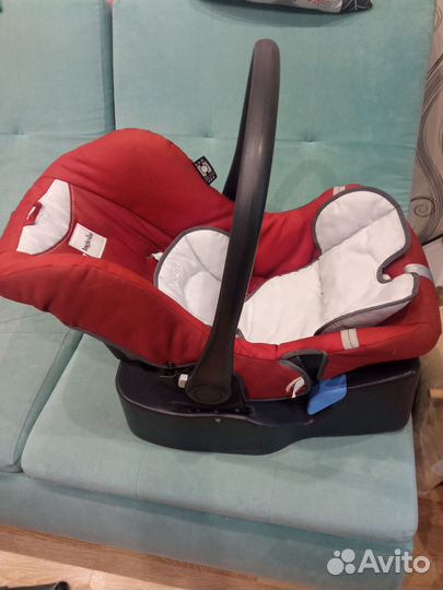 Детское автокресло люлька от 0
