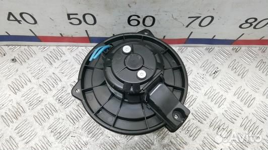 Моторчик печки toyota corolla verso 2 (BBR03KK01)