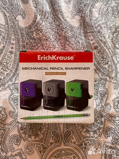 Механическая точилка для карандашей