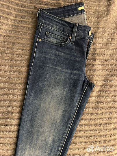 Джинсы женские levis 711