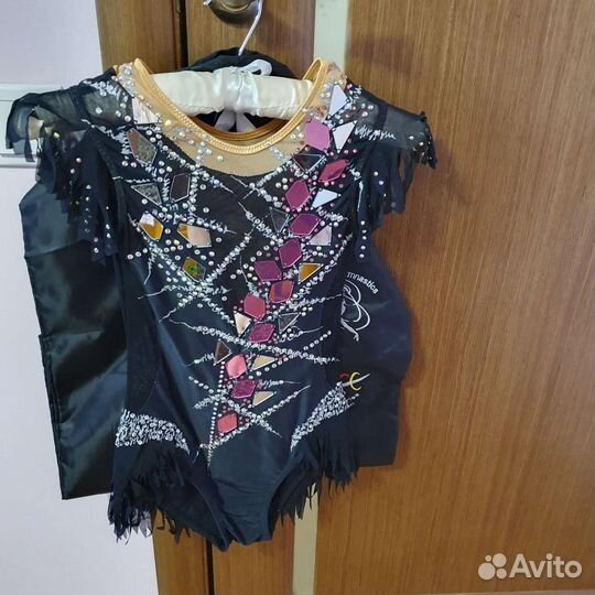 Новый костюм для выступлений по гимнастике р 134см