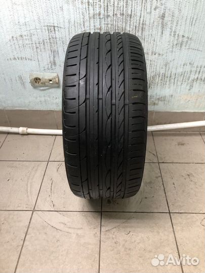 Yokohama Advan Sport A/S 255/40 R19