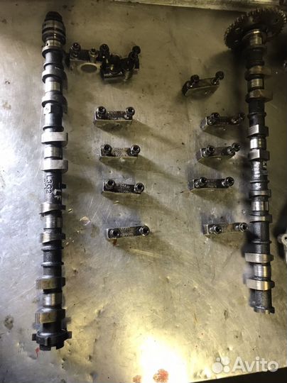 Распредвал впуск/выпуск Mazda Ford 2.0 LF